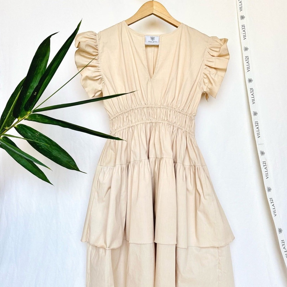 V Neck Sleeveless Ruffle Dress